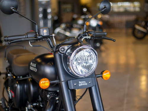 Imagen 14 de 25 de Royal Enfield Classic 350 Dark Stealth Reserva La Tuya Ya!