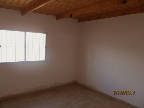 Imagen 11 de 15 de Dueño Vende Excelente Casa Y Dos Apartamentos C/ Cocheras En Zona Cno. Maldonado Y Libia