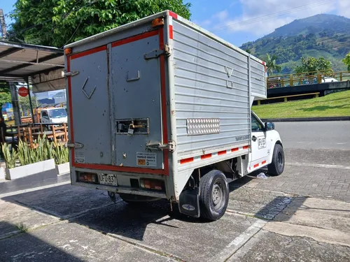 Chevrolet LUV D-MAX 2.5 Cabina Sencilla 4X2 Mt
