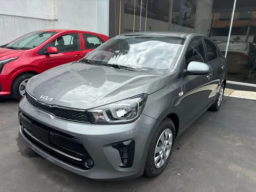 Kia Soluto Mecanico Con Tapiceria En Cuero Y Soat Mod 2026