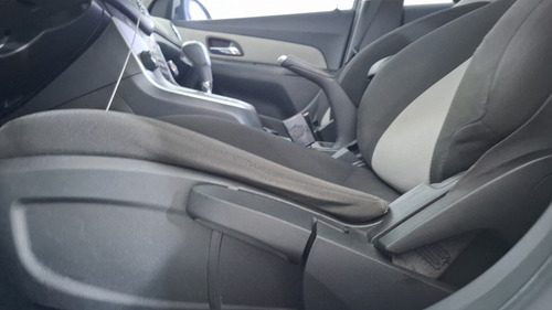 Chevrolet Cruze 1.8 LS A AT