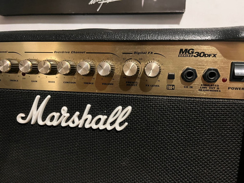 Amplificador Marshall Mg30 Dfx Negro (Usado)