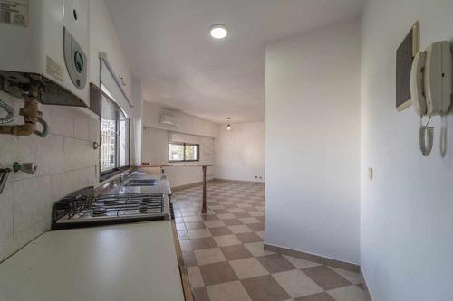 Vende 3 Amb Con Terraza 99m2 Tot Sin Expensas