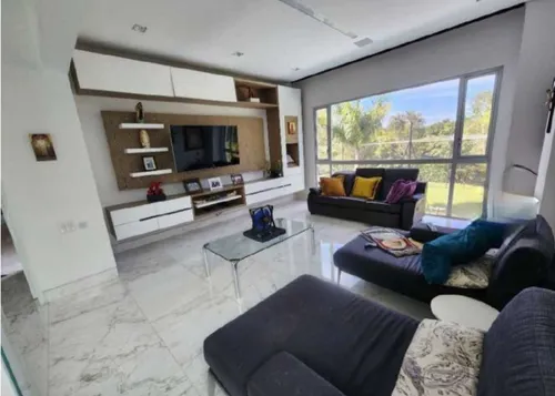Venta De Casa De Lujo Con Ascensor En Llanogrande, Sector Cabeceras