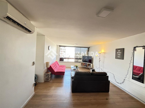 Departamento En Venta De 2 Dorm. En Providencia