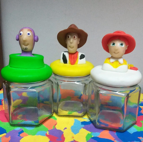 10 Souvenirs De Toy Story En Porcelana Fria Frasco 190cc