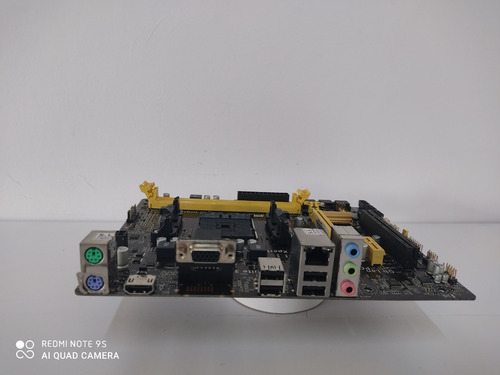 Placa Mãe Amd Asus Modelo A58m-a/br - Usada - Sem Espelho