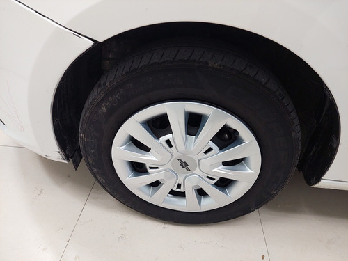 Chevrolet Aveo 1.6 Ls Aa Radio Airbag At