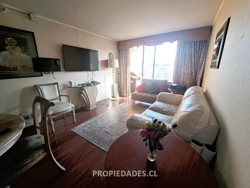 Dpto En Venta De 2 Dorm.en Roberto Del Río,providencia