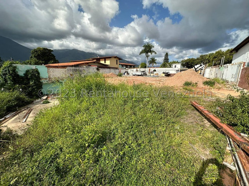 En Venta Terreno Con Vista Al Ávila Chuao 24-19002
