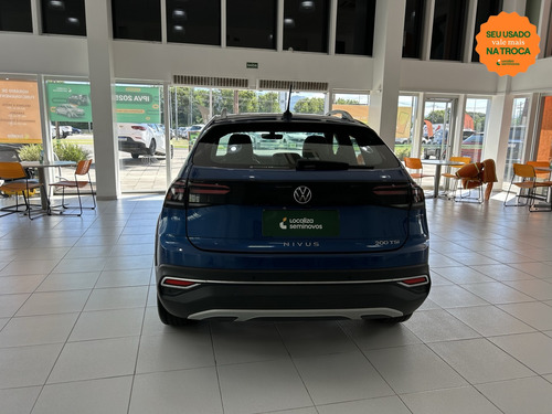 Volkswagen Nivus 1.0 200 TSI TOTAL FLEX HIGHLINE AUTOMÁTICO