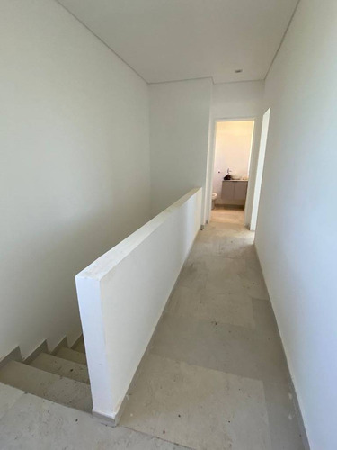 Casa Minimalista En San Ramon