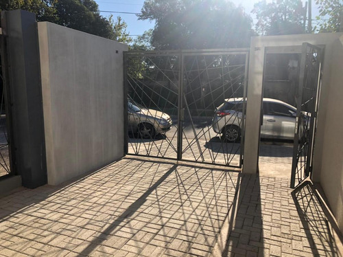 Imagen 2 de 14 de Casa - Ituzaingó