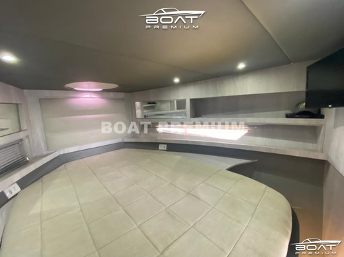 Imagem 5 de 12 de Triton 450 Ht, 2019, 2x Mercruiser 380 Hp - Coral - Real