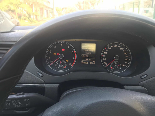 Volkswagen Vento 2.5 Luxury 170cv 2012