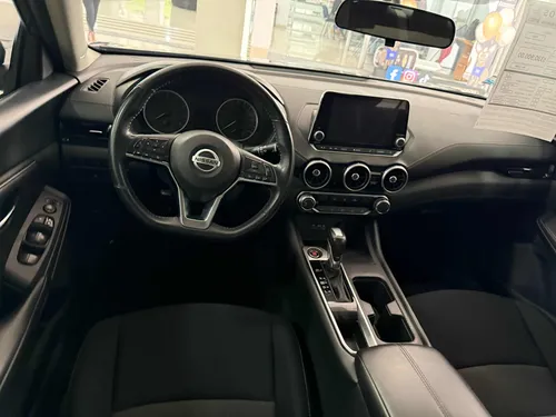 Nissan Sentra 2.0 Advance Cvt