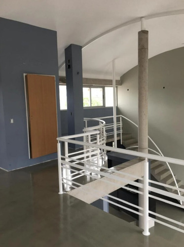 Loft A Estrenar 120m2 Con 2 Balcones Y 2 Cocheras, Florida