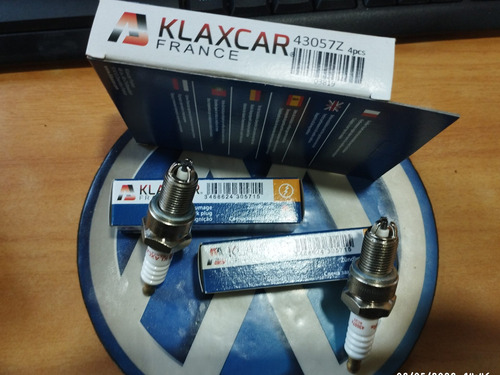 Juego Bujías Volkswagen Gol Paratti Saveiro 3 Electrodos..