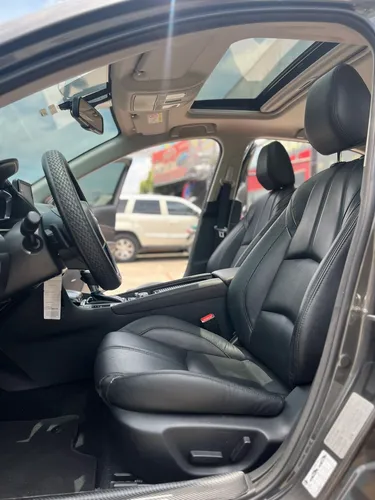 Mazda 3 GRAND TOURING 2.0 MT