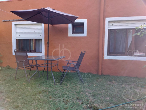 Imagen 15 de 19 de Casa Con Barbacoa Y 3 Dormitorios En Altos Del Pinar