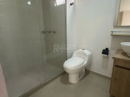 Apartamento En Arriendo En Cumbres. Cod A776084