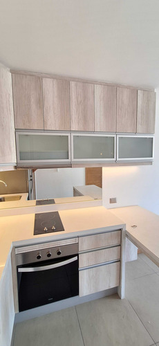 Vende, Moderno Dpto. En Edificio Boulevard (72748)