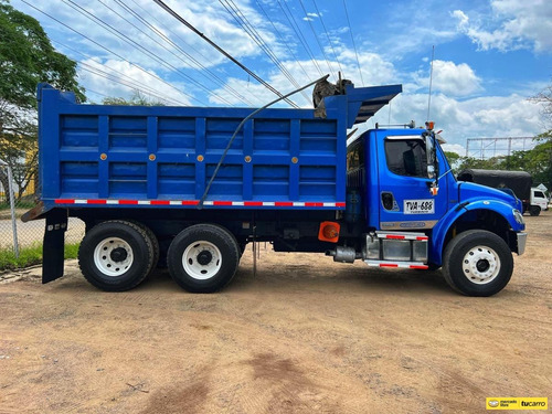 Imagen 4 de 7 de Freightliner M2 106 Dobletroque