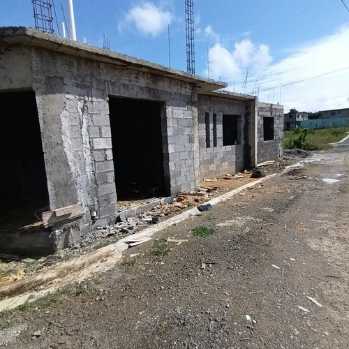Imagen 10 de 11 de Se Vende Solar Super Económicos Mas Barato De Ahí No Lo Hay En El Residencial Privado En Villa Mella