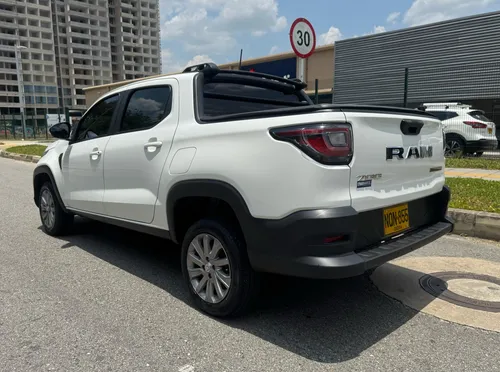 RAM 700 1.4 Big Horn Dc
