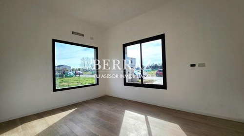 Casa Venta 7 Ambientes En Chateau Pilar Lote De 800 M2