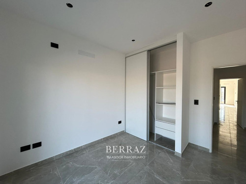 Casa Venta 5 Ambientes En Santa Elisa Pilar Del Este Lote De 558 M2