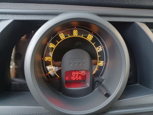Volkswagen Kombi 1.4 Standard Total Flex 3p