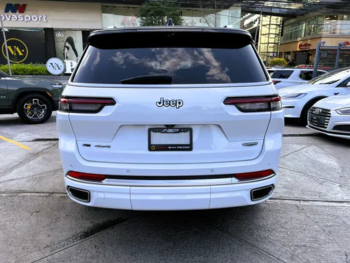 Jeep Grand Cherokee Summit L
