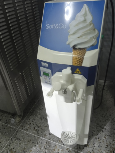 Máquina De Helado Soft Marca Carpigiani Modelo Soft Go