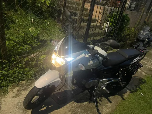 Bajaj Pulsar 180gt