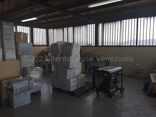 Estratégico Edificio En Venta Ubicado En Zona Céntrica Comercial De Barquisimeto Jr