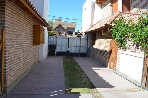 Imagen 2 de 18 de Duplex Dos Dormitorios, Santa Genoveva
