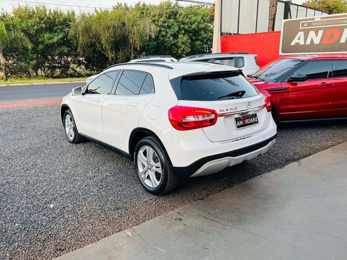 Imagem 4 de 15 de Mercedes Benz Gla 200 Style 1.6 Cgi Turbo Branco 2018