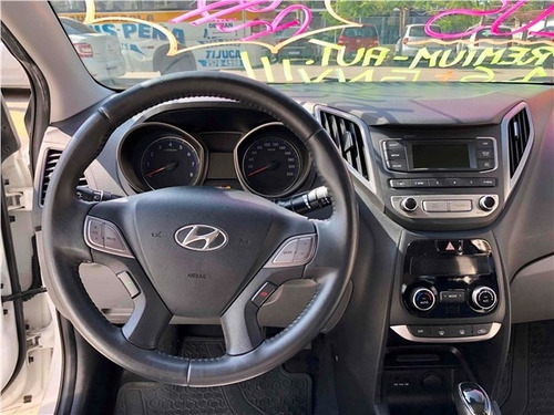 Imagem 7 de 14 de Hyundai Hb20s 1.6 Premium 16v Flex 4p Automático