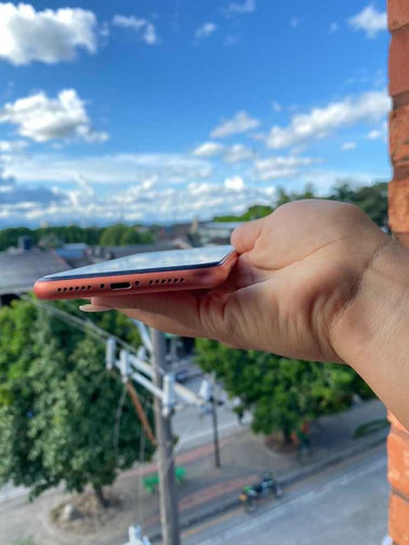 iPhone XR De 128 Gigas Perfecto Estado Semi Nuevo