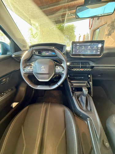 Peugeot 208 1.6 Allure Tiptronic