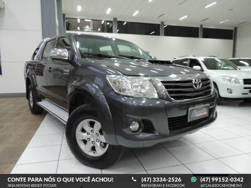 Toyota Hilux Cd 4x4 Srv