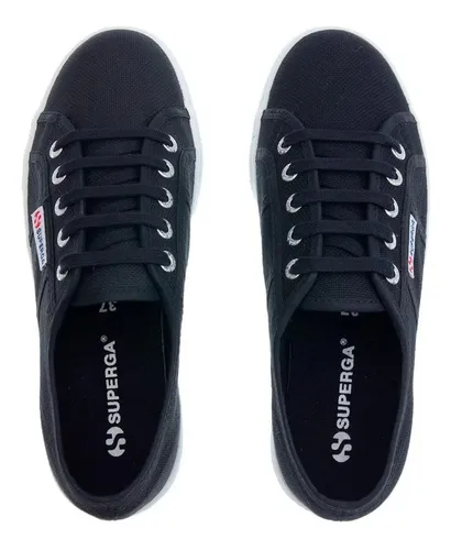 Superga negras online plataforma