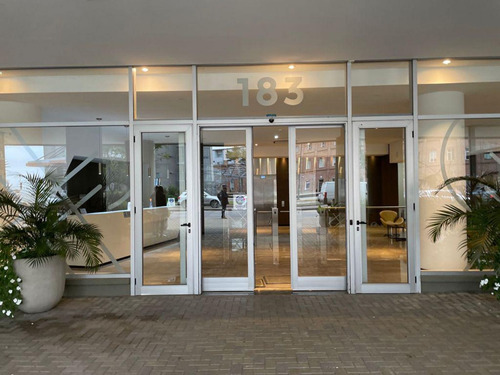 Alquiler Oficina Ciudad Ribera Unidad 01-01