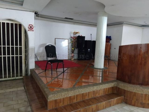 Imagen 3 de 10 de Galpón En Venta En La Candelaria. Mls #20-24202
