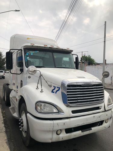Desarmo Camion Freigthliner Columbia Año 2006