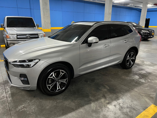 Volvo Xc60 B5 Drive-e Awd Automatic 2022- 7000 Km