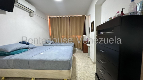 Apartamento En Venta En Sabana Grande ( 25-16457)