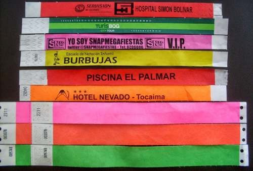 Manilla Tivek Eventos Por Combo De 100 Und Personalizadas