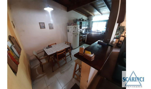 Padre Silberman Al 1300 - S. Lugares.- Casa Ideal Para 2 Familias.